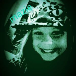 Meet your Posher, Mazie